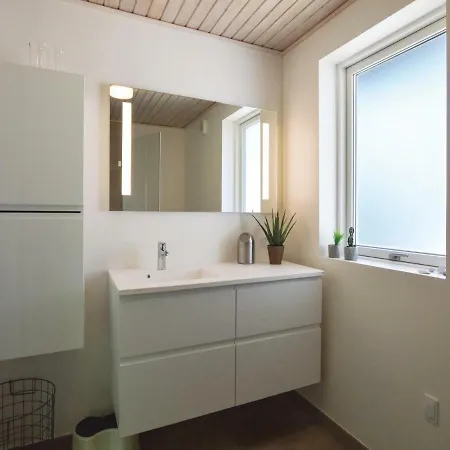 Ferienhaus Three-bedroom Holiday In