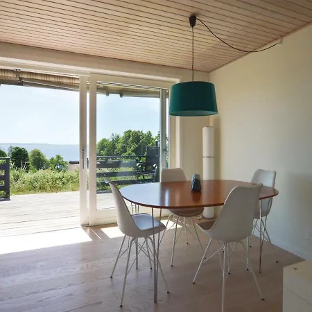 Three-bedroom Holiday In Ferienhaus Kalundborg