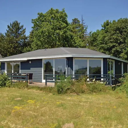 Three-bedroom Holiday In Kalundborg